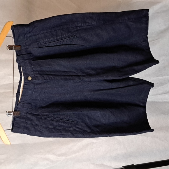 Mens Shorts - Picture 4 of 4